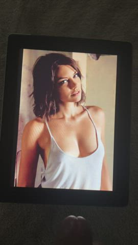 Lauren Cohan