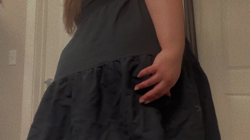 ass bbw dress femdom findom onlyfans sbbw striptease tease thong thick-booty gif
