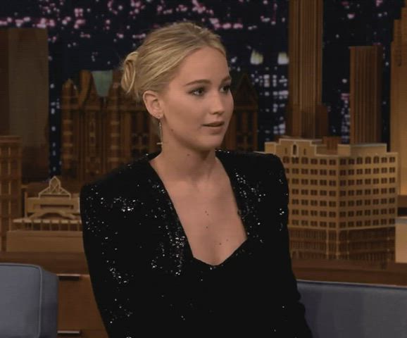 jennifer lawrence sexy sexy voice gif
