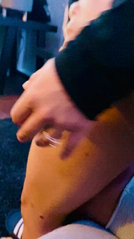 🔥Wifeys bull make her pussy so wet👅💦Need a big cock stretch her pussy🍆🍑