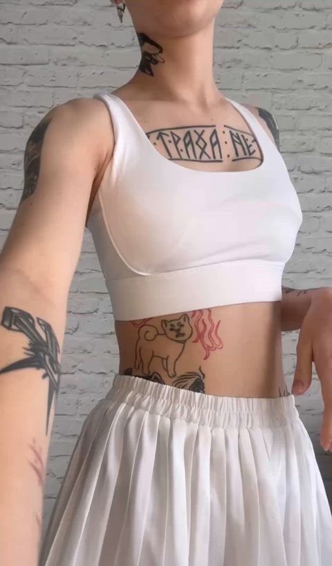onlyfans teen whore gif