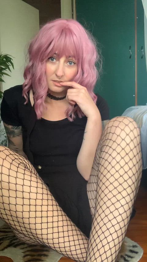 You’d look lovely with my long legs wrapped around you [f]