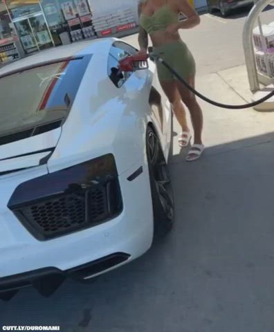 Amateur Big Tits Boobs Exhibitionist Flashing Hotwife MILF Public Tits gif