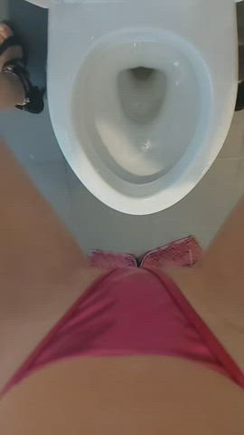 aim like a guy pee like a girl oops got it all on the floor