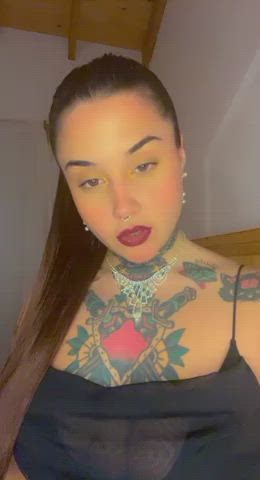 I just want to ruin some lil clits losers 💅🏻