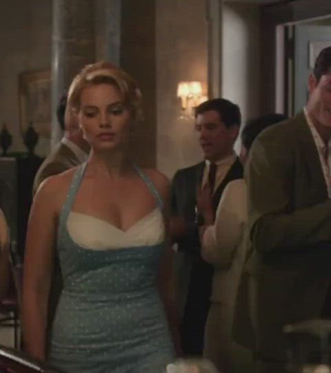 blonde celebrity margot robbie gif