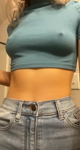 Hi😈