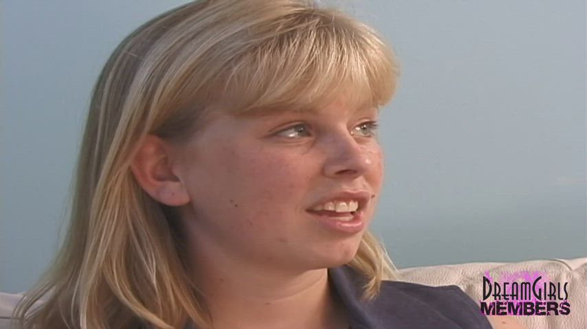 amateur big tits blonde huge tits retro saggy tits tit worship tits titty drop gif