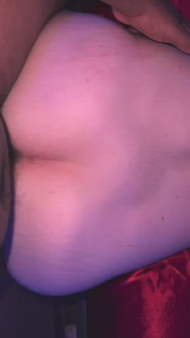 Love when hubby shoots his cum on me 💦