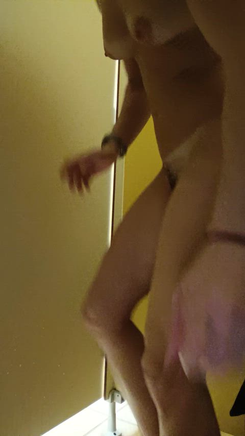 If you're over 21 and really like my tight pink ass, tell me the first t[h]ing you'd