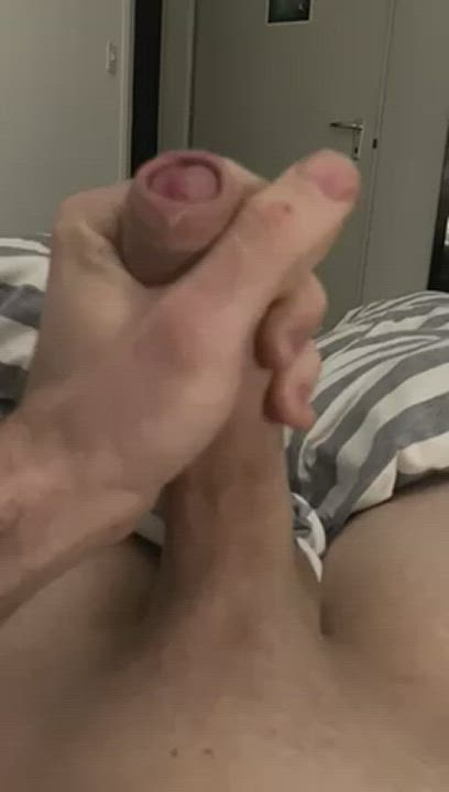 Im so glad to have a foreskin to jerk of with 😛🍆💦🔥
