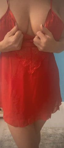 milf mom strip gif