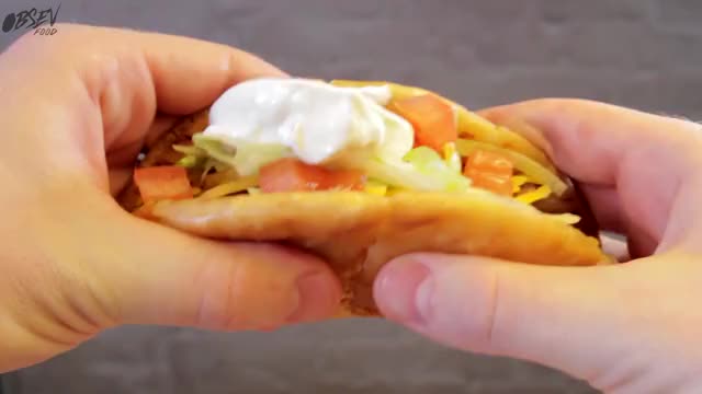 Taco Bell Quesalupa