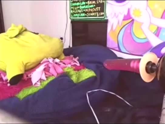 Emo Girl Orgasm Webcam - live cams @ http://twocamsup.com