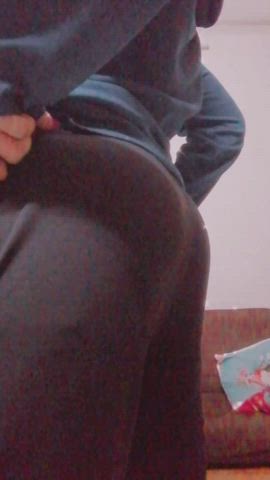 Wanna fuck this bussy ✨