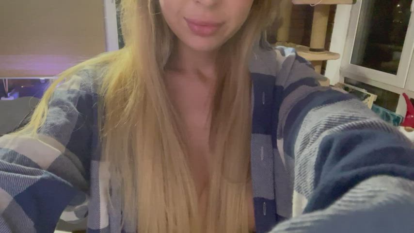 21 [F4M]Sending a masturbating video to every guy that upvotes ☺️ (My auto reply