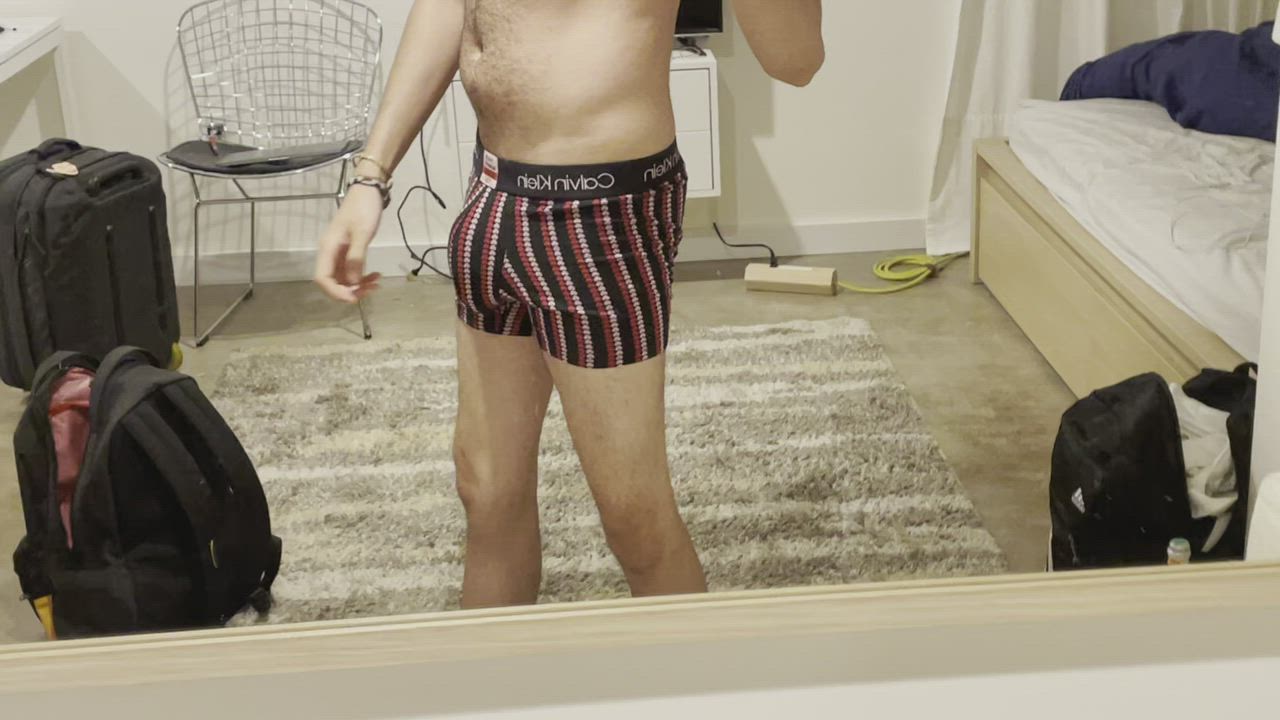 I fill in my calvins pretty well, what do you think? 😮‍💨