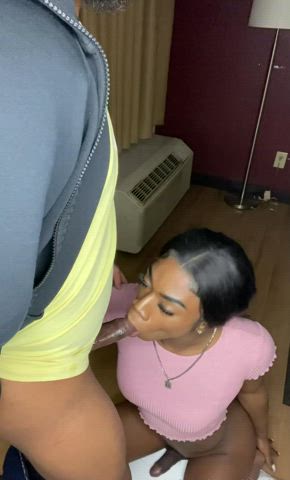Sexy ass slobbin on his dick
