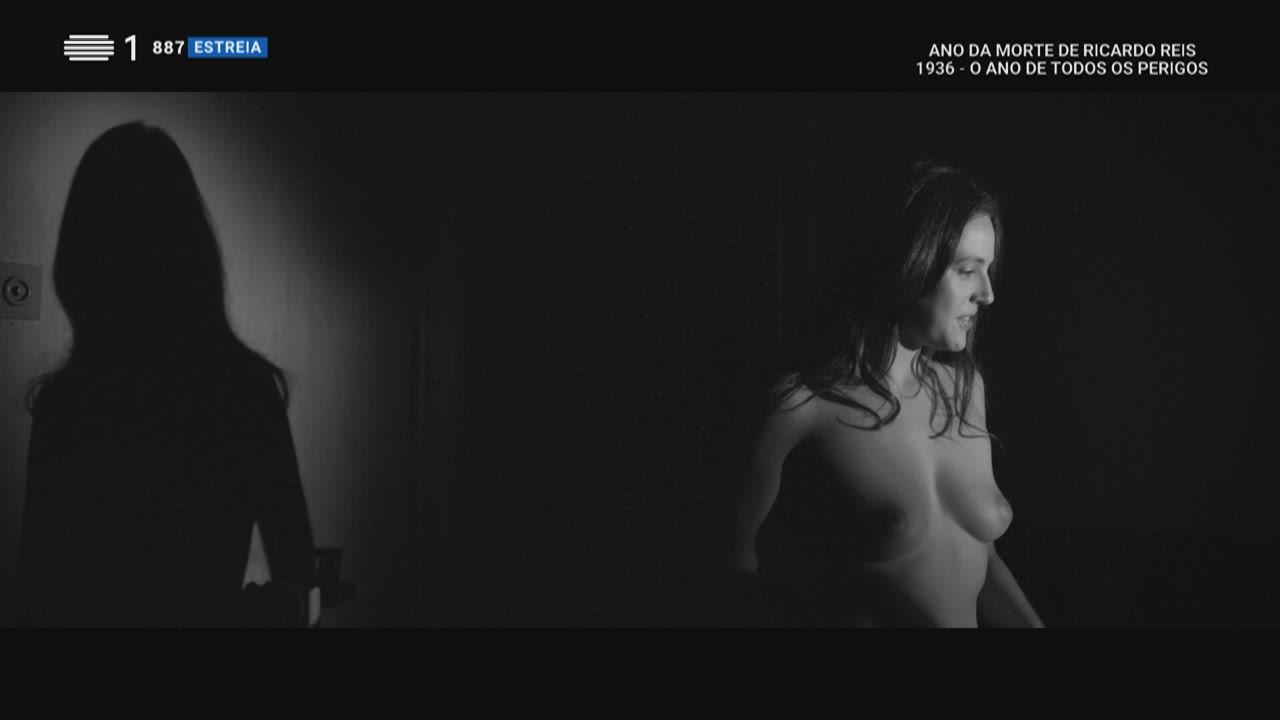 Boobs Portuguese Sensual gif