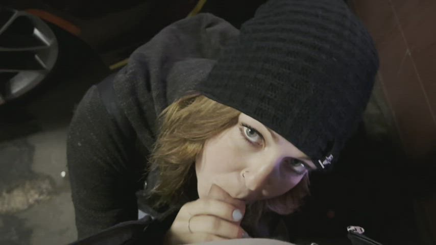 Blowjob public facial