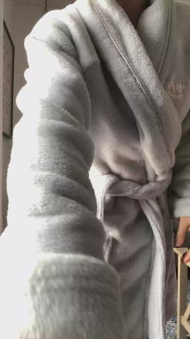 Amateur Big Tits Homemade Naked Natural Tits Nude Public Shaved Pussy Strip gif