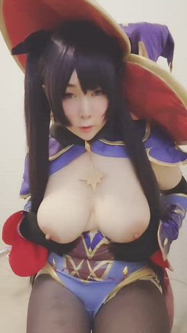 Mona cosplay by Yui