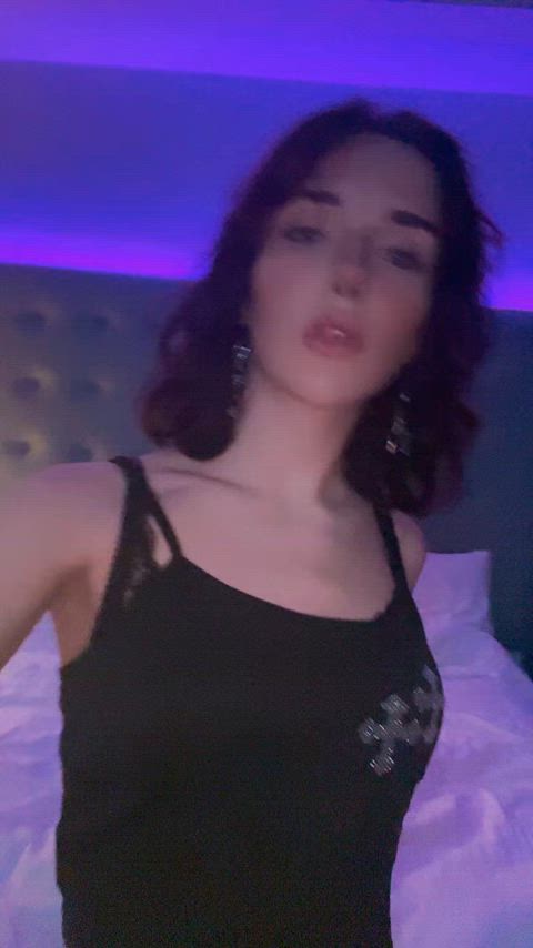 Goth redditor with a cups.. (18f)