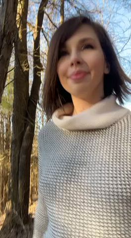 If you hike with me, you’re getting flashed 🤭🍂
