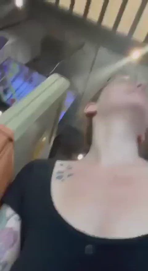 bbc bbc slut pawg redhead thebbcworldwidexxx white girl blowjobs thick-booty gif
