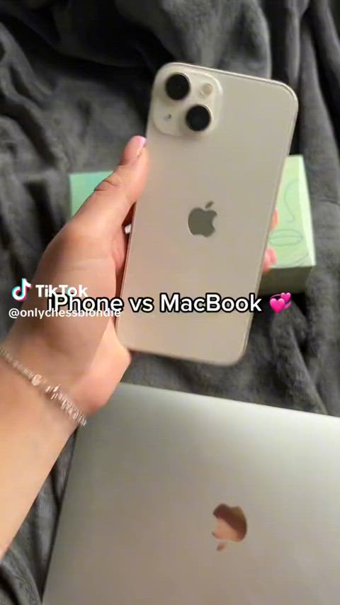 boobs flashing nipples nipslip tiktok r/tiktits gif