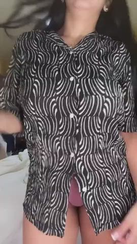 big tits blonde boobs bouncing bouncing tits dancing huge tits nipples gif
