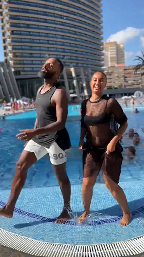 cute onlyfans thick gif