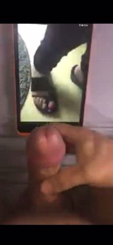 Cum GIF mature feet tribute