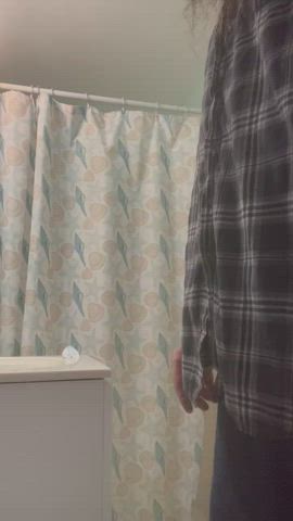 Just a casual afternoon piss