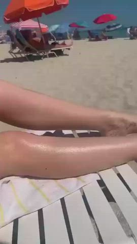 You can just tell that she's WILD in bed
