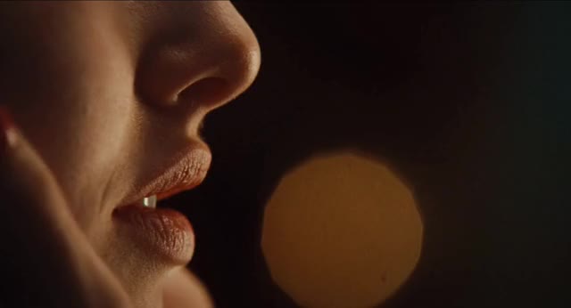 Megan Fox GIF - 044