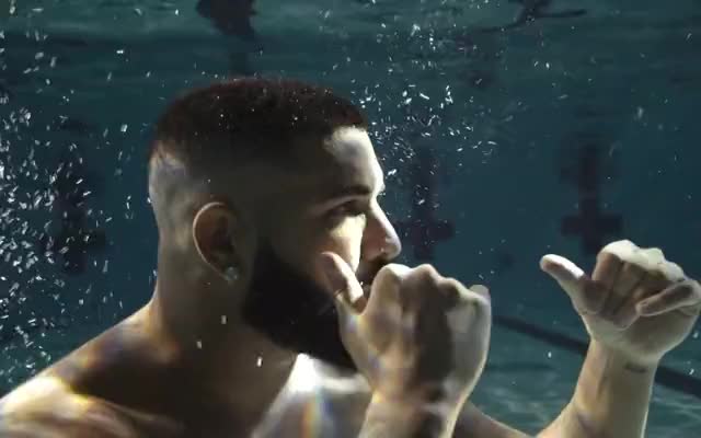 Drake - Laugh Now Cry Later