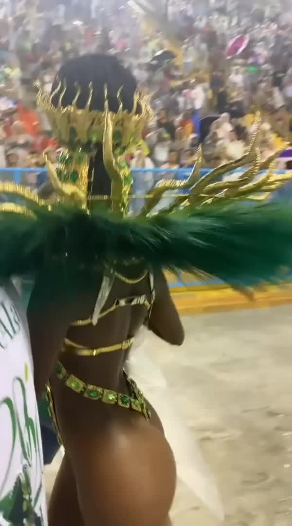 dancing gif