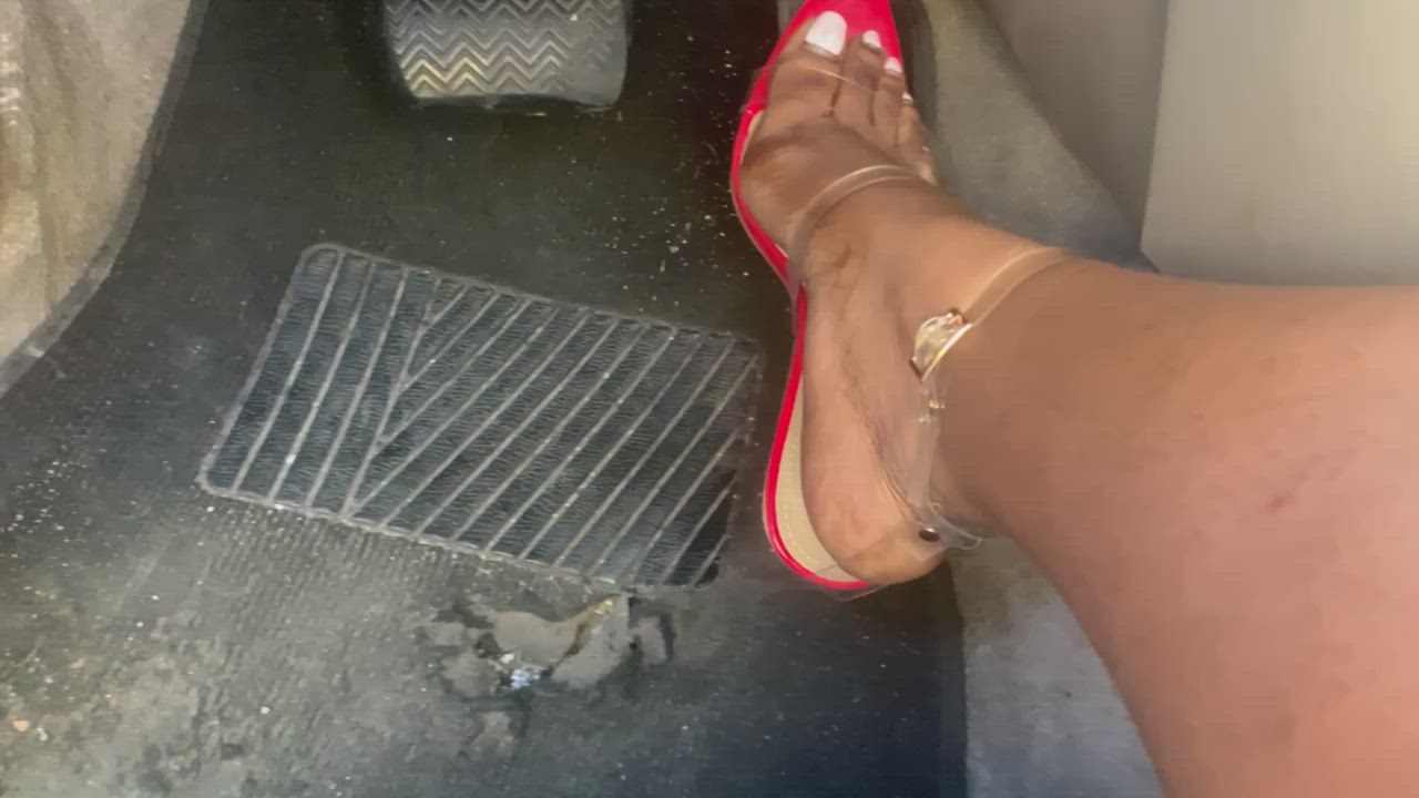 Pedal pumping