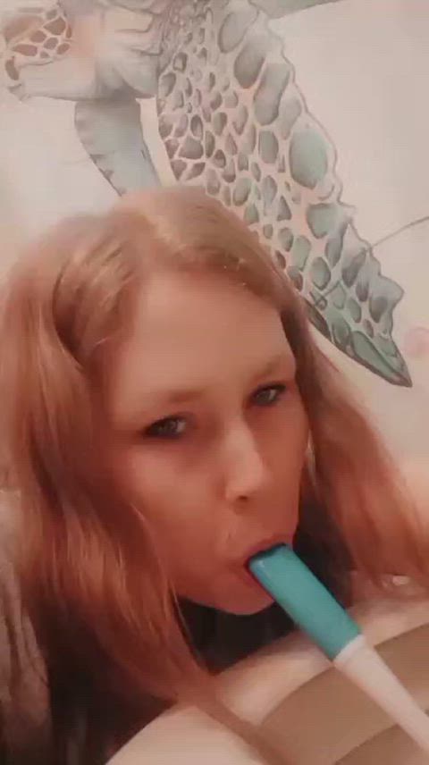 amateur deepthroat homemade white girl gif