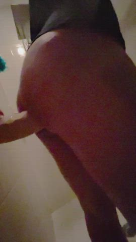 Someone let me ride your BBC like this i promise i won’t quit on you