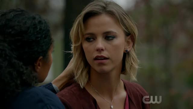 the originals lesbian sex scene