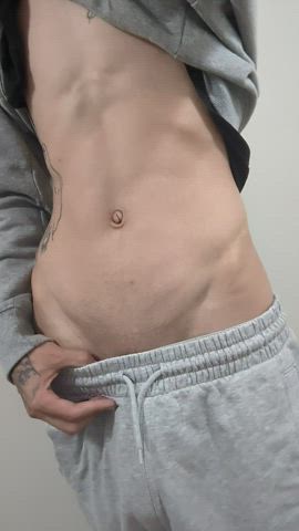 The reveal 😍 Tell me what you'd do if I pulled it out infront of you.