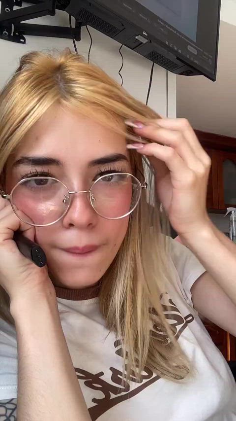 braless colombian cute glasses tiktok tik-tok gif