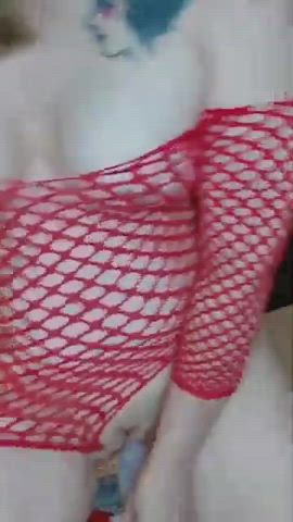 free trial! I'm 43 &amp; a milf come watch me fuck myself in various ways let's