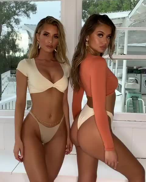 @sierraaaskyee and @sofiajamora wearing Oh Polly®️