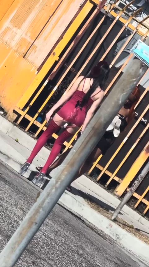 Ass Shake on Figueroa Street, LA❗🍑💞😍