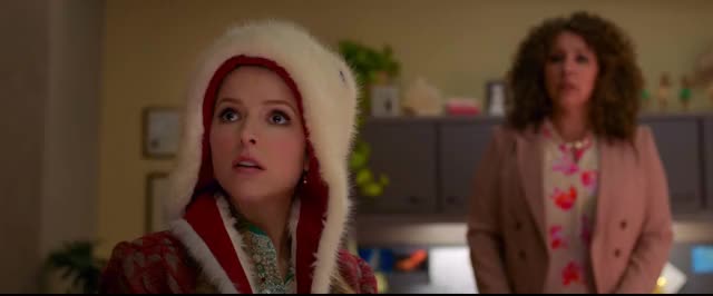 Noelle.2019.720p.WEBRip.XviD.AC3-FGT.avi 14
