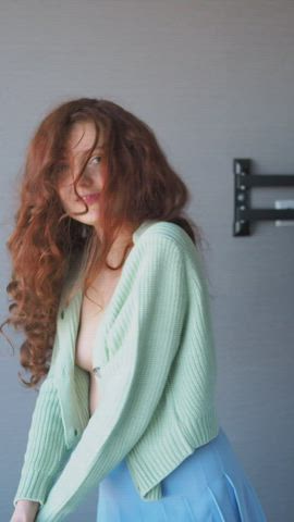 This sweatshirt feels really good on my tits
