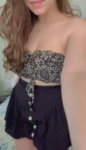 amateur ass big tits boobs bouncing tits college student teen titty drop gif